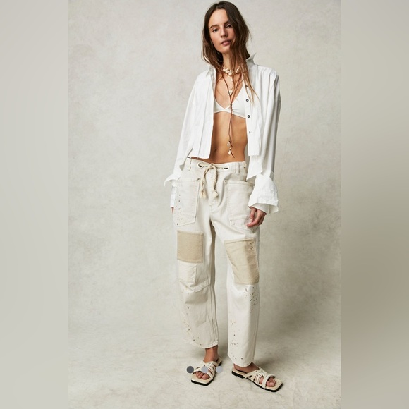 👖 NWOT WE THE FREE MOXIE PULL-ON BARREL JEANS- SIZE 32 👖 - Picture 2 of 16